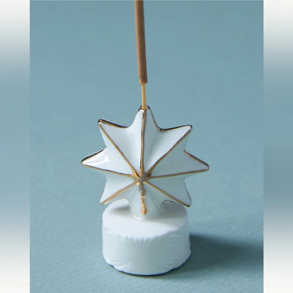 NWT Anthropologie Ceramic Star Incense Holder with Gold Trim - Picture 2 of 5